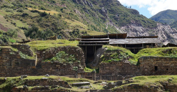 alley from Huaylas – City Tours in Ancash Peru